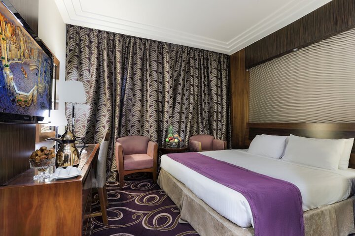 Room 29 of 57