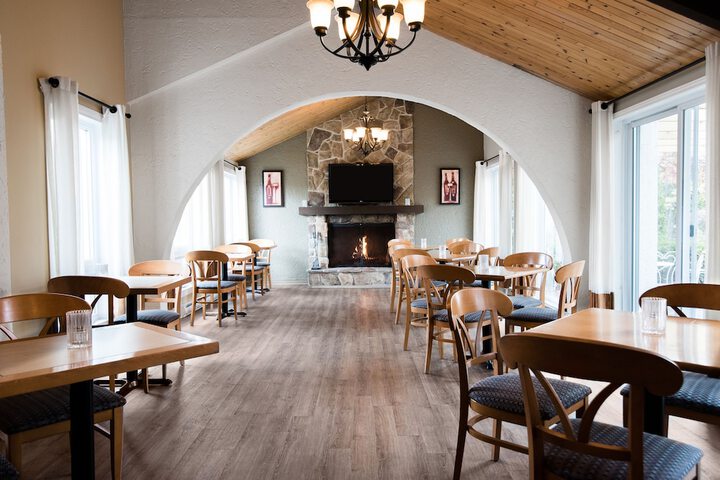 Hotel Interior 64 of 69