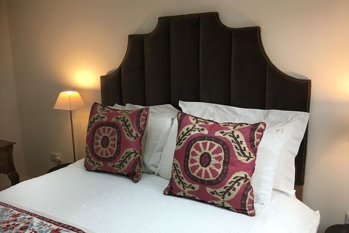 Room 8 of 96