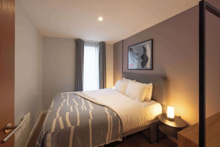 Room 18 of 37