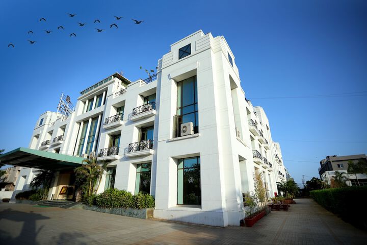 Image of Renest Gandhidham