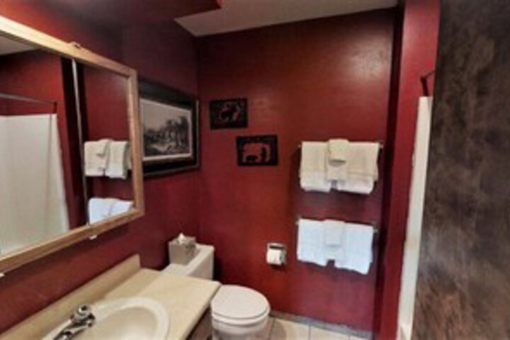 Room 2 of 13