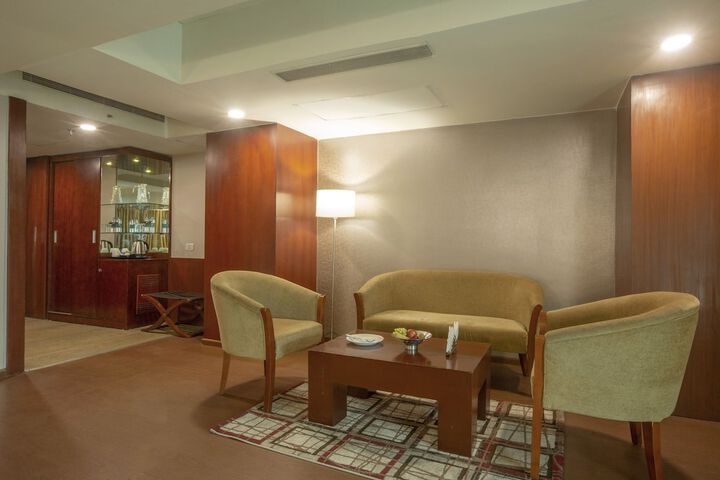 Room 22 of 66