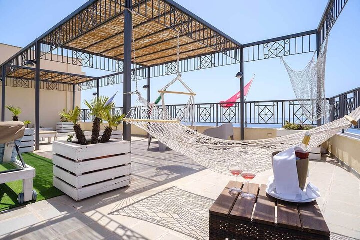 Sundeck