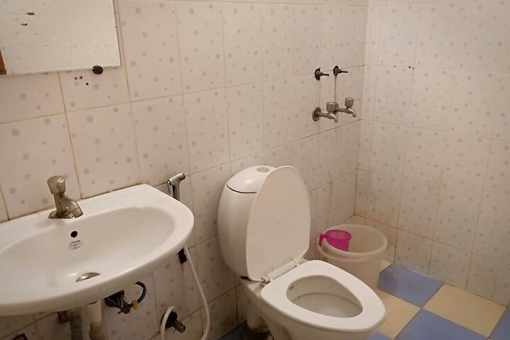 Room 18 of 20