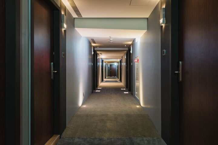 Ballroom/Hall 88 of 89