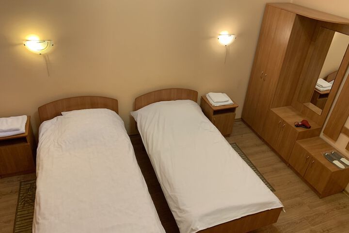 Room 5 of 36