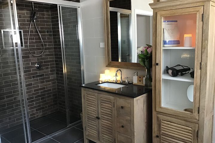Room 12 of 21