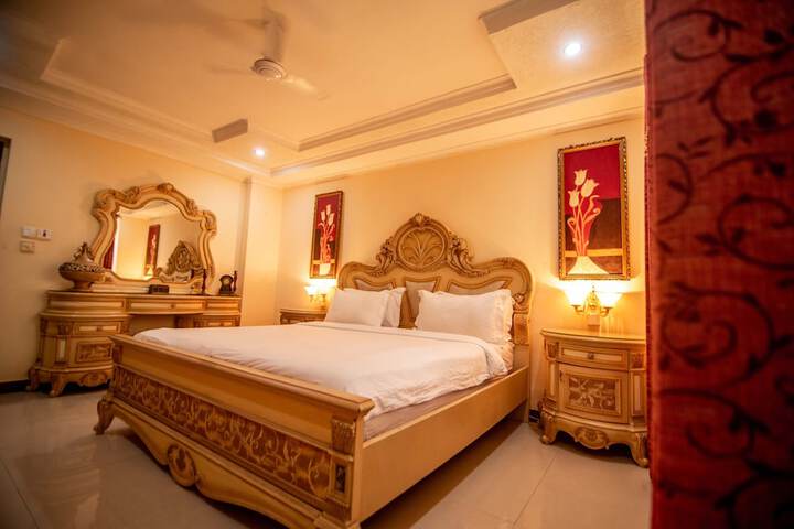 Room 17 of 54