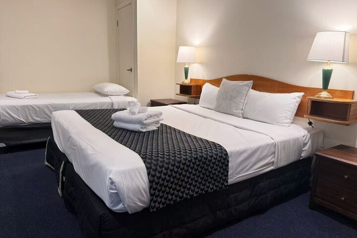 Room 14 of 78