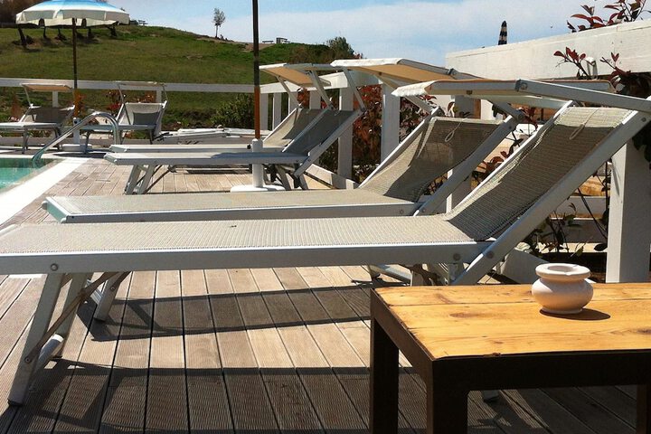 Sundeck 34 of 41