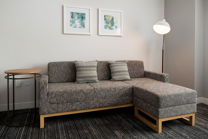 Room 16 of 51