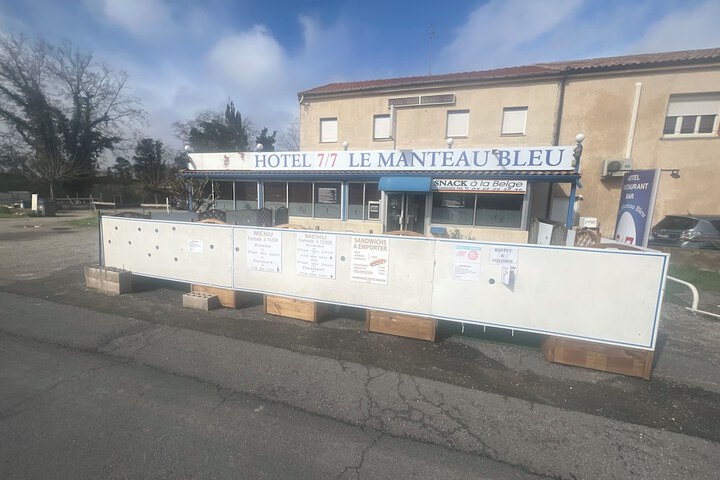 Le Manteau Bleu in Béziers