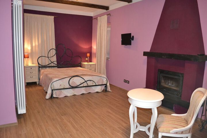 Room 8 of 60