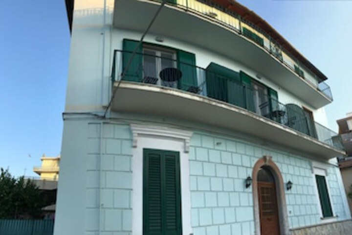 Hotel 142 of 147