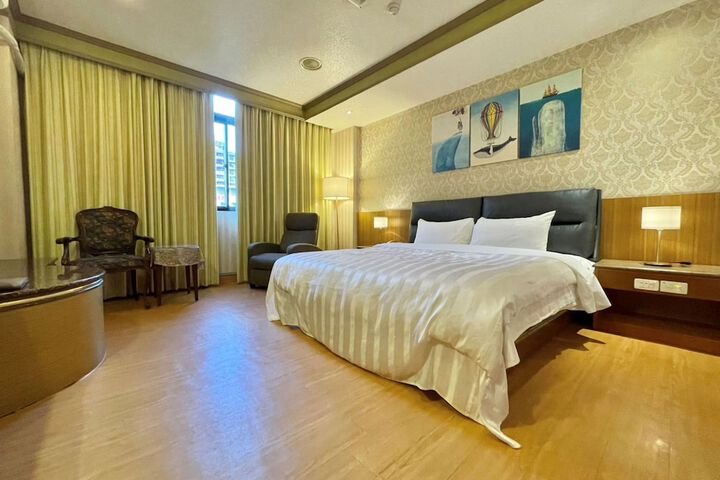 Room 20 of 68