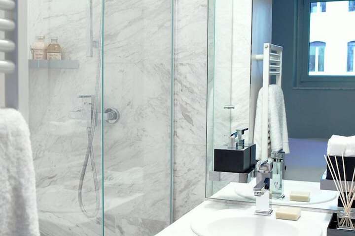 Clean Restrooms