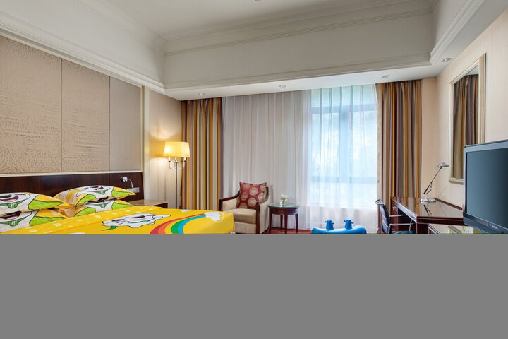 Room 29 of 76