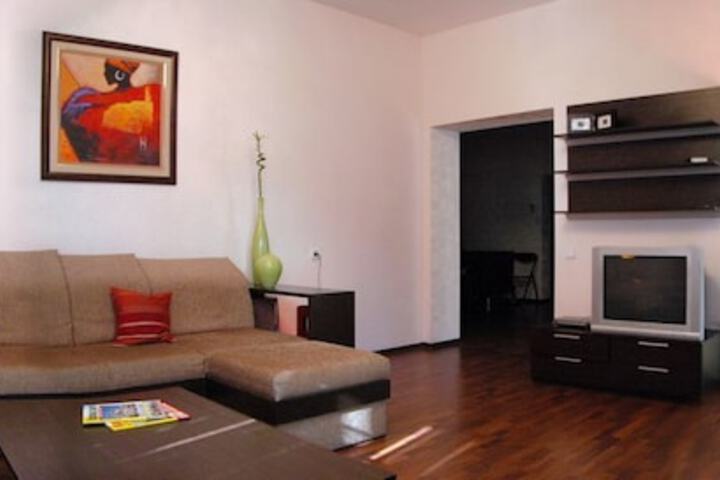 Room 14 of 21