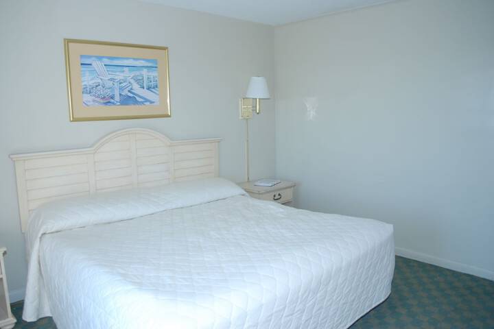 Room 7 of 43