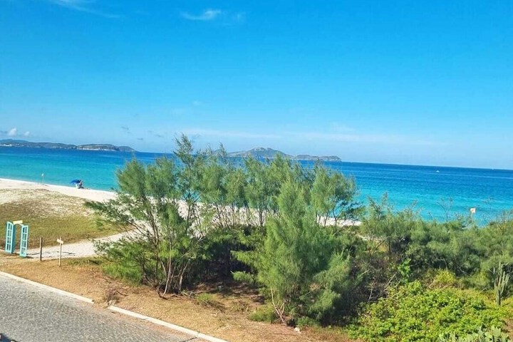Beach 153 of 159