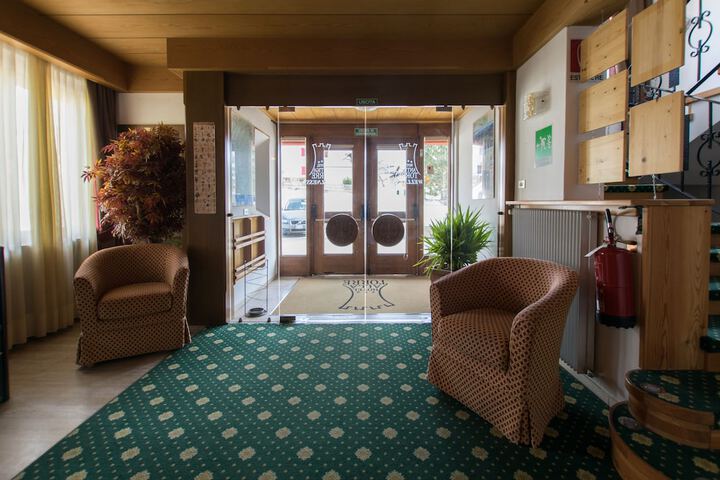 Hotel 2 of 66