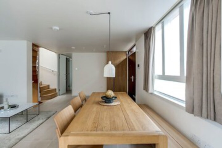 Room 16 of 29