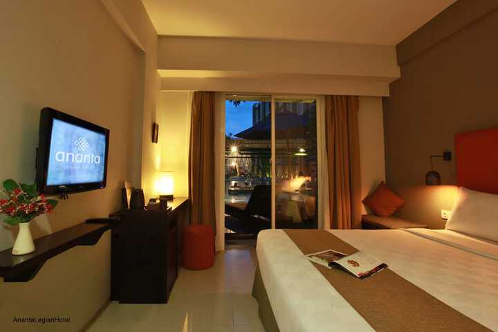 Room 9 of 74