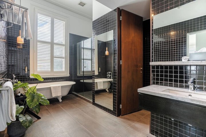 Clean Restrooms