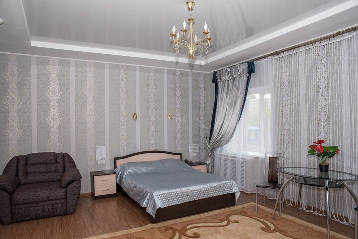 Room 6 of 35