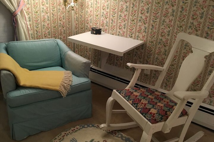 Room 77 of 148