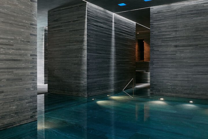 Pool 16 of 38