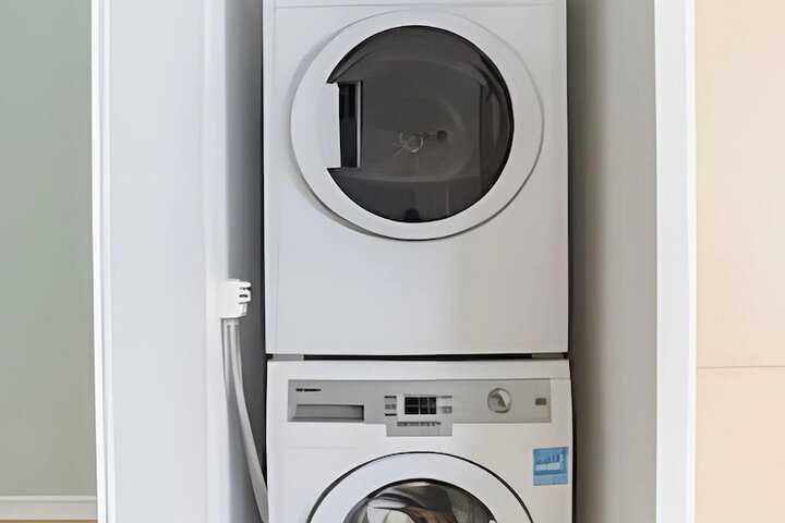 Laundry 761 of 931