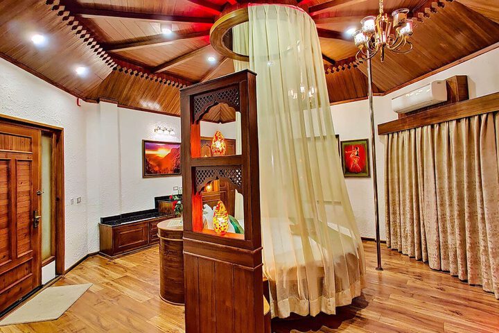 Room 19 of 150