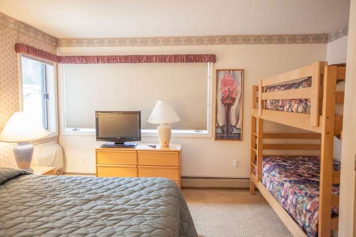 Room 4 of 88