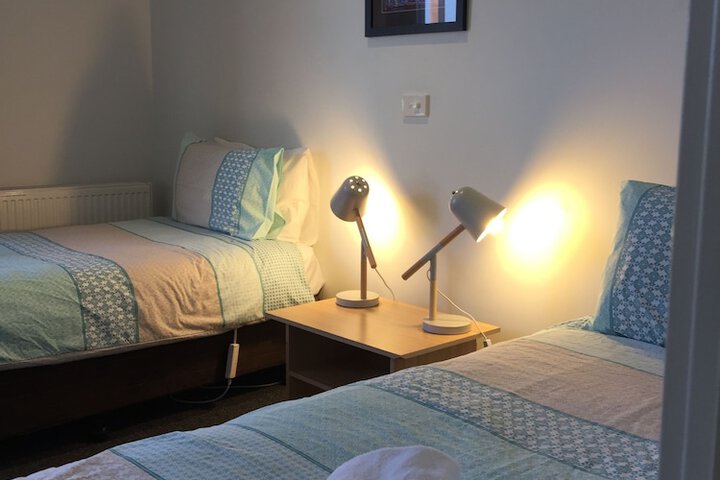 Room 8 of 62