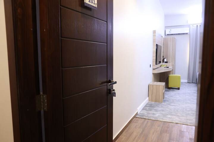 Room 22 of 64
