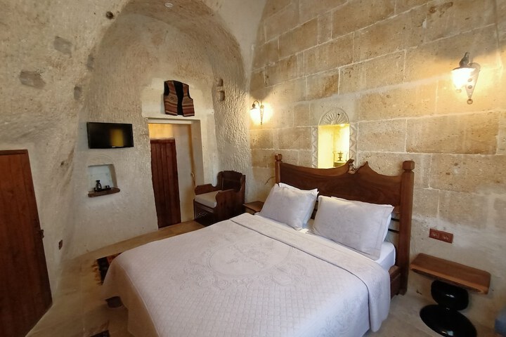 Room 15 of 58