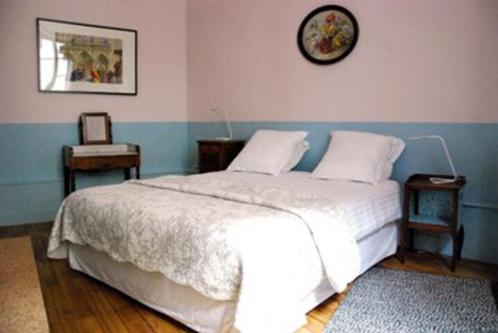 Room 36 of 51