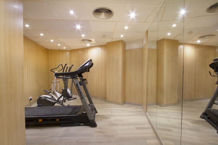 Hotel Gym Photos