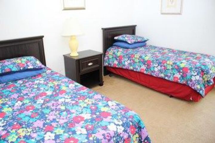 Room 9 of 23