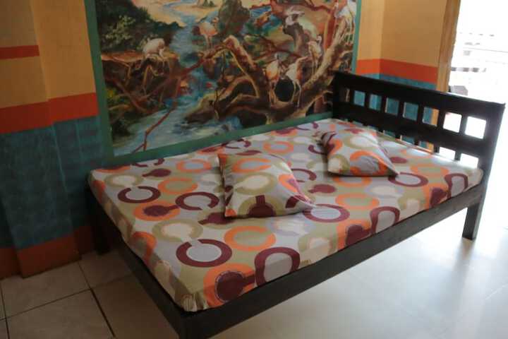 Room 14 of 39