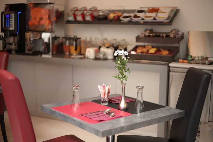 Breakfast/Coffee Service 57 of 74