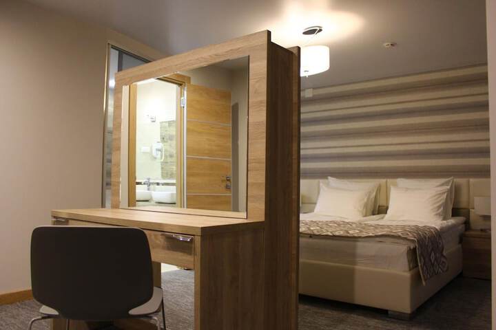 Room 19 of 57