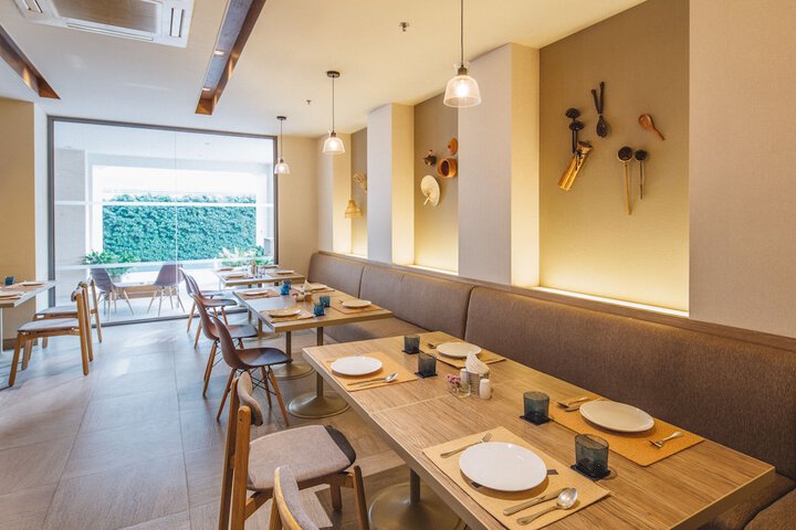 Dining Photos