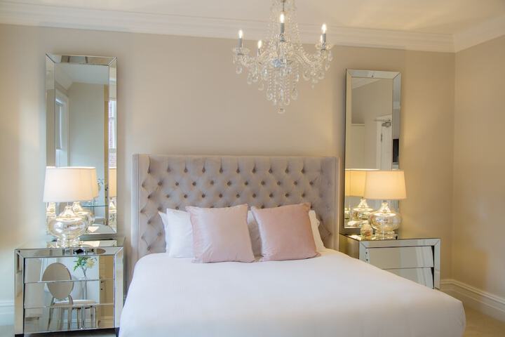 Room 20 of 65