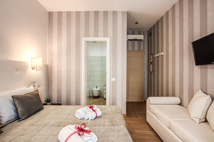 Room 21 of 54