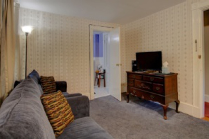 Room 308 of 408