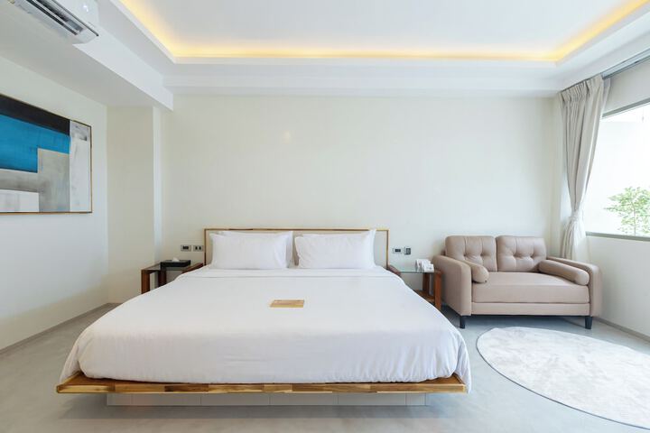 Room 45 of 218