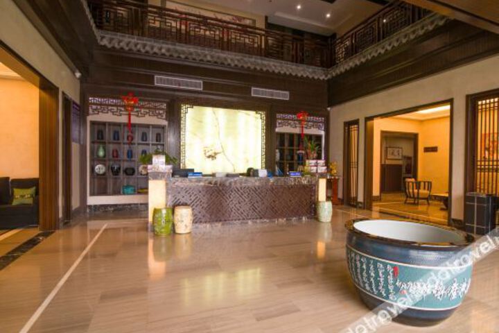 Hotel Interior 5 of 21